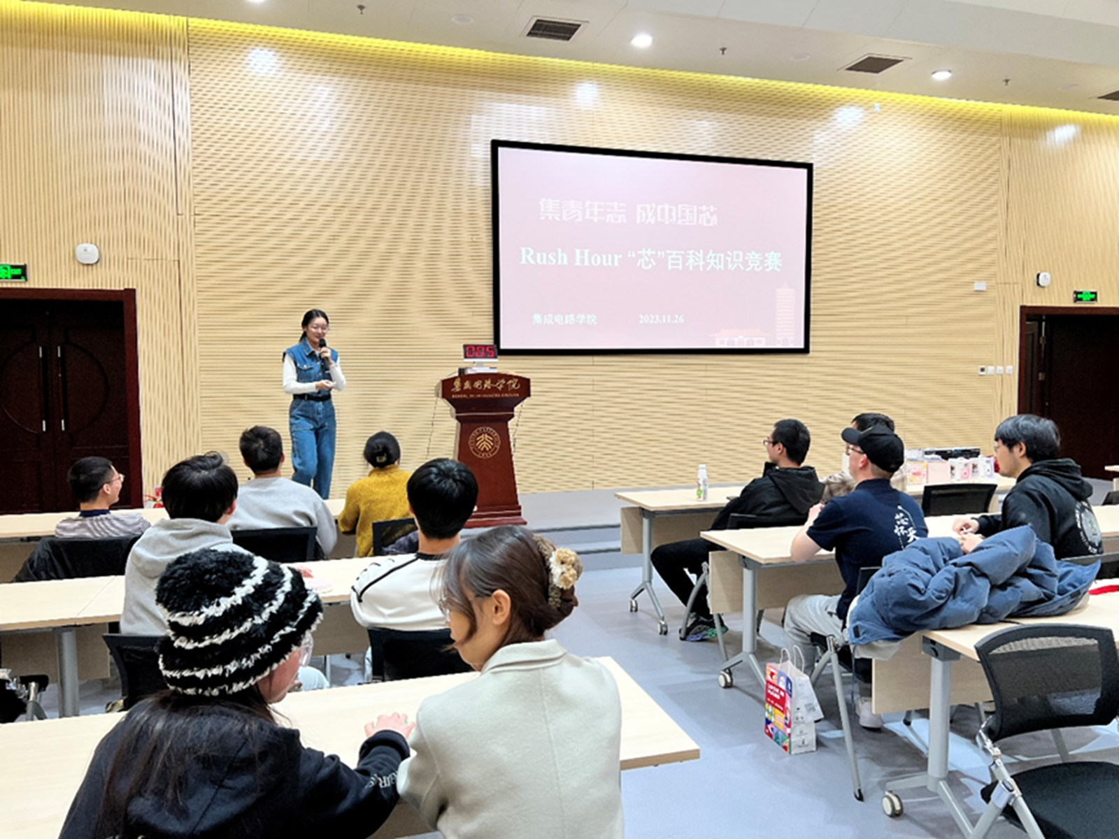 7096f7a9f3654803af1ba68c077d65dc.png 7096f7a9f3654803af1ba68c077d65dc.png